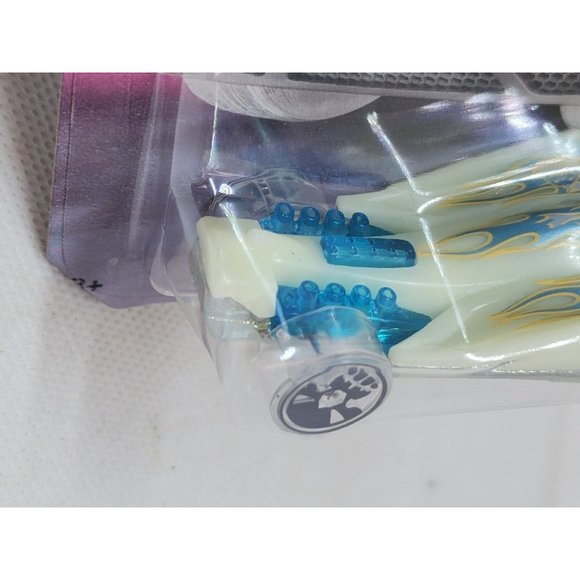 2009 Mattel Hot Wheels Trick Or Treat DXT91 Super Stinger Die-cast 1:64 Car - Picture 12 of 16